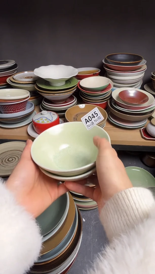 瓷片喆*a045春草绿碗2只福利