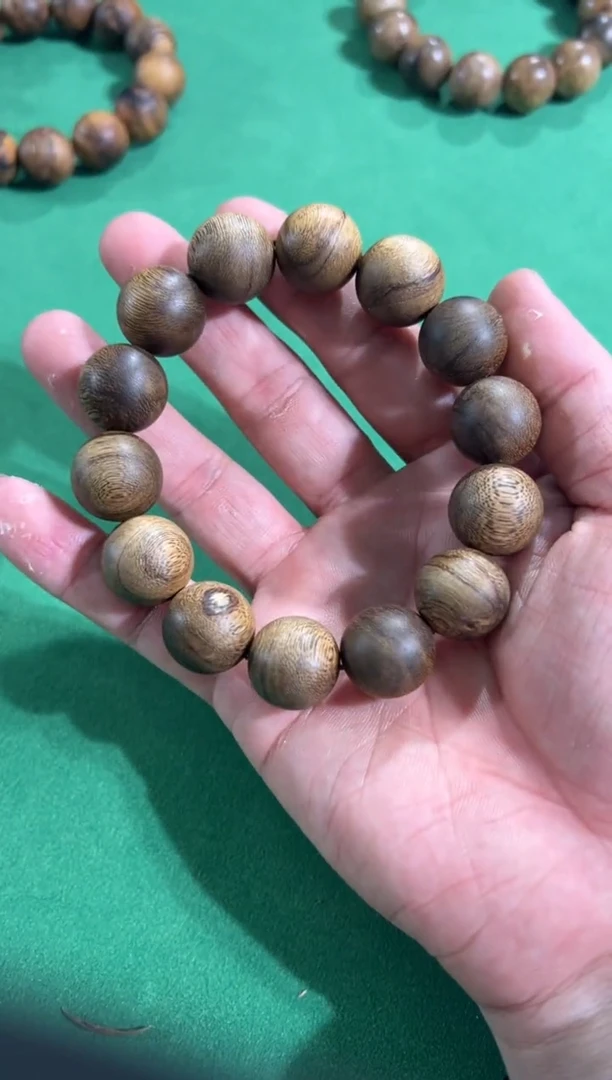 【闪购商品】沉香手串90号文莱29克多样性发一