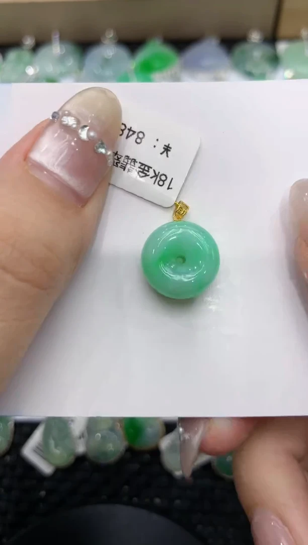 【闪购商品】翡翠颈饰18K金镶嵌222222222