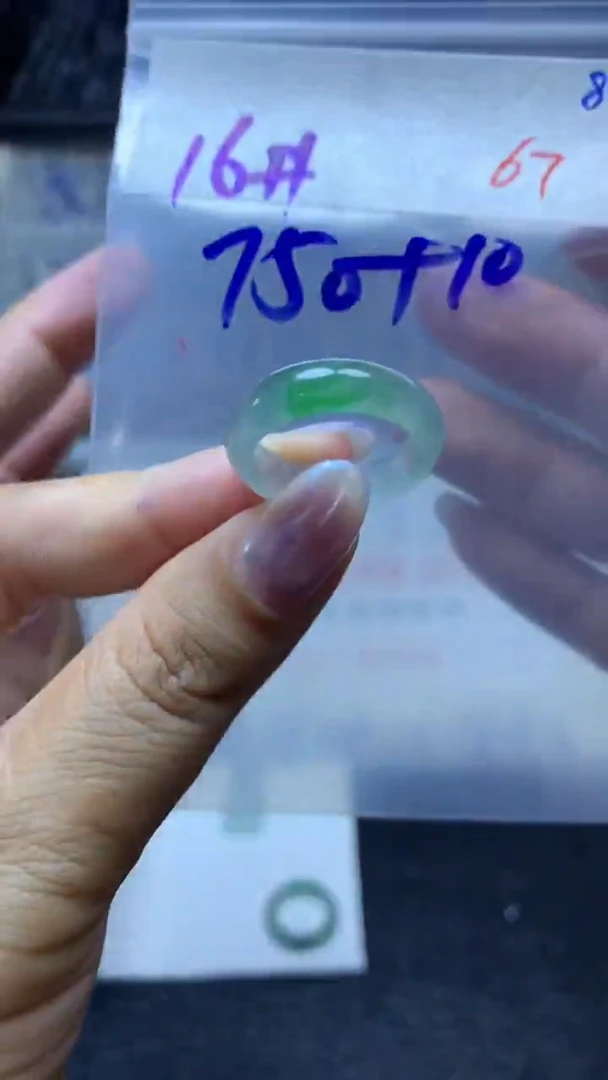 未镶嵌定制翡翠毛货需精细抛光拍一发一