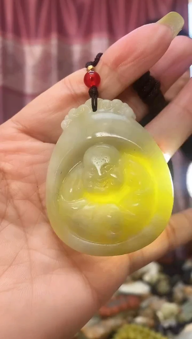 未镶嵌岫玉吊坠