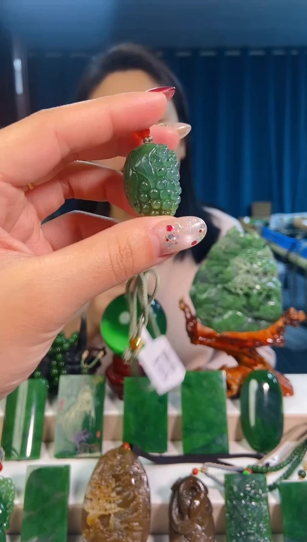 【闪购商品】和田玉挂件未镶嵌1