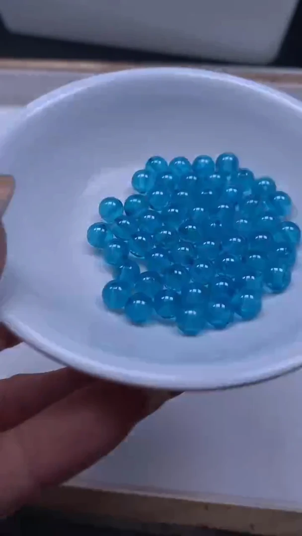 未镶嵌散珠红宝石M936 天空蓝宝石6mm2颗7.8元