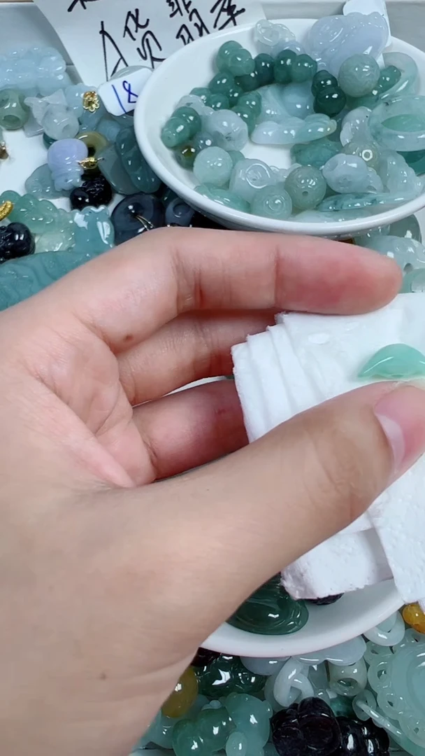 散珠翡翠号链接,A货翡翠126