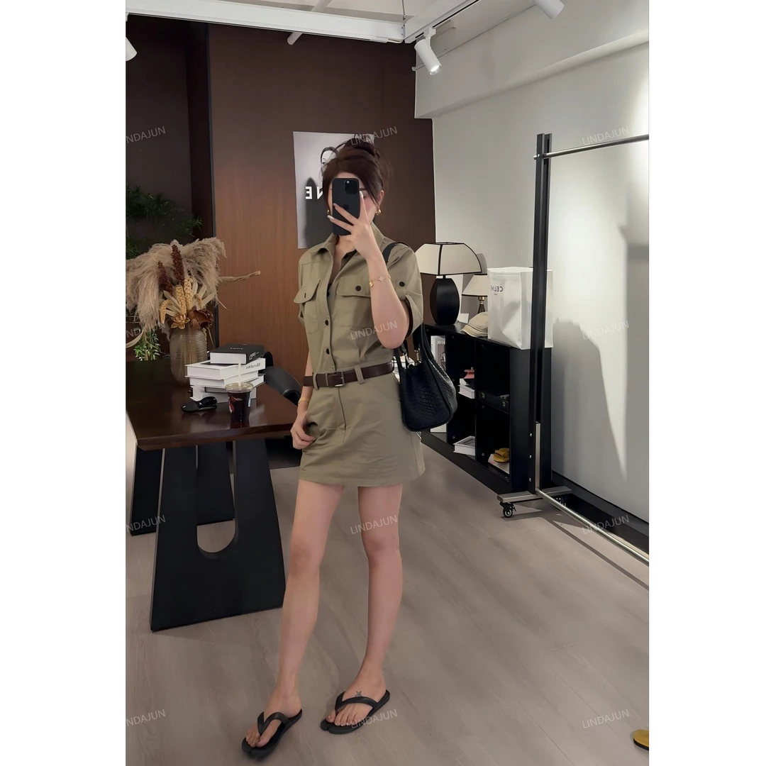 大君君 新款高腰立领夏季工装裙包袖连衣裙辣妹法式风Q036