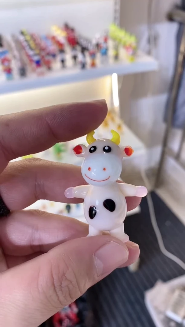 手工艺品琉璃奶牛