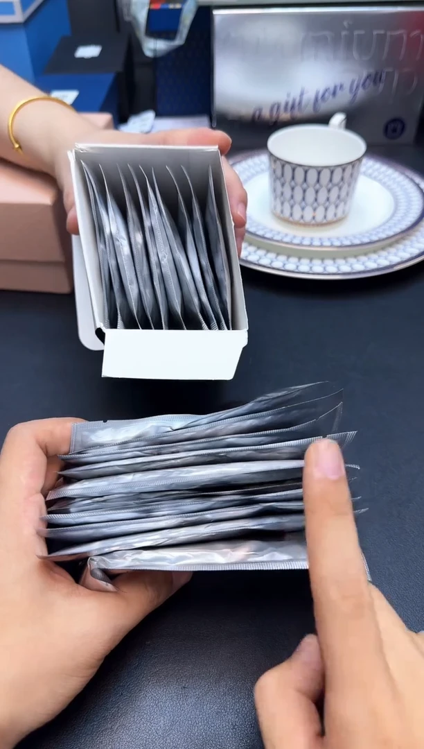 瓷片全新正品一件不留@@WR291