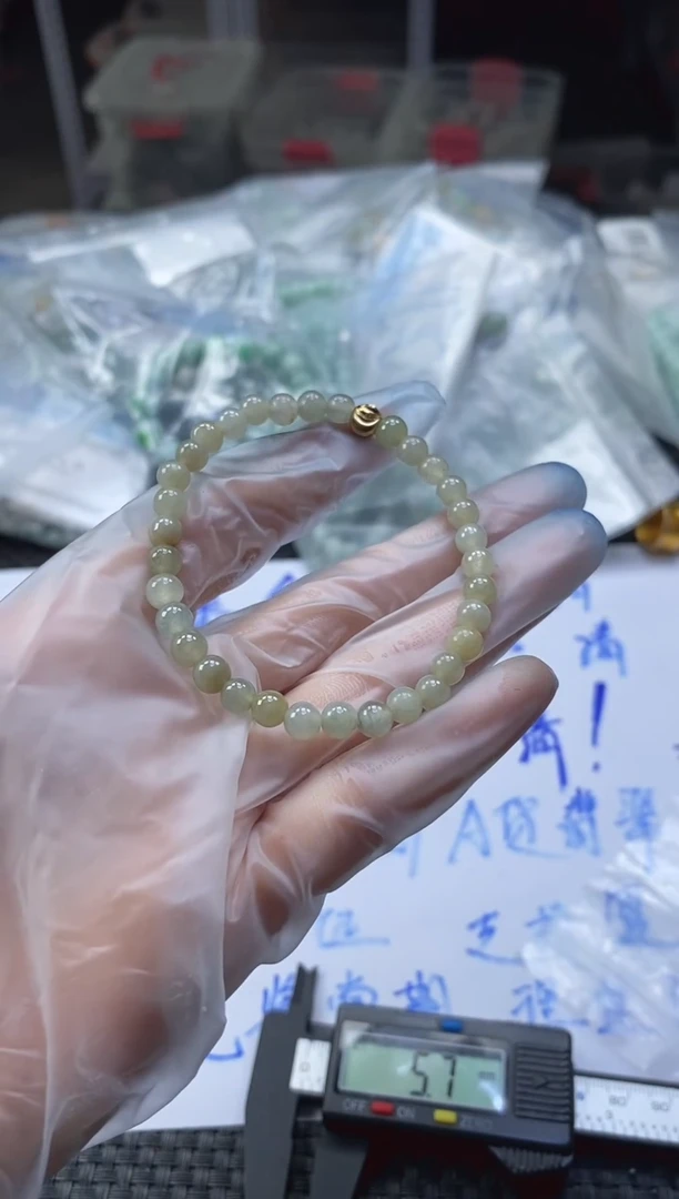 未镶嵌定制翡翠天然缅甸A货翡翠，拍一发一