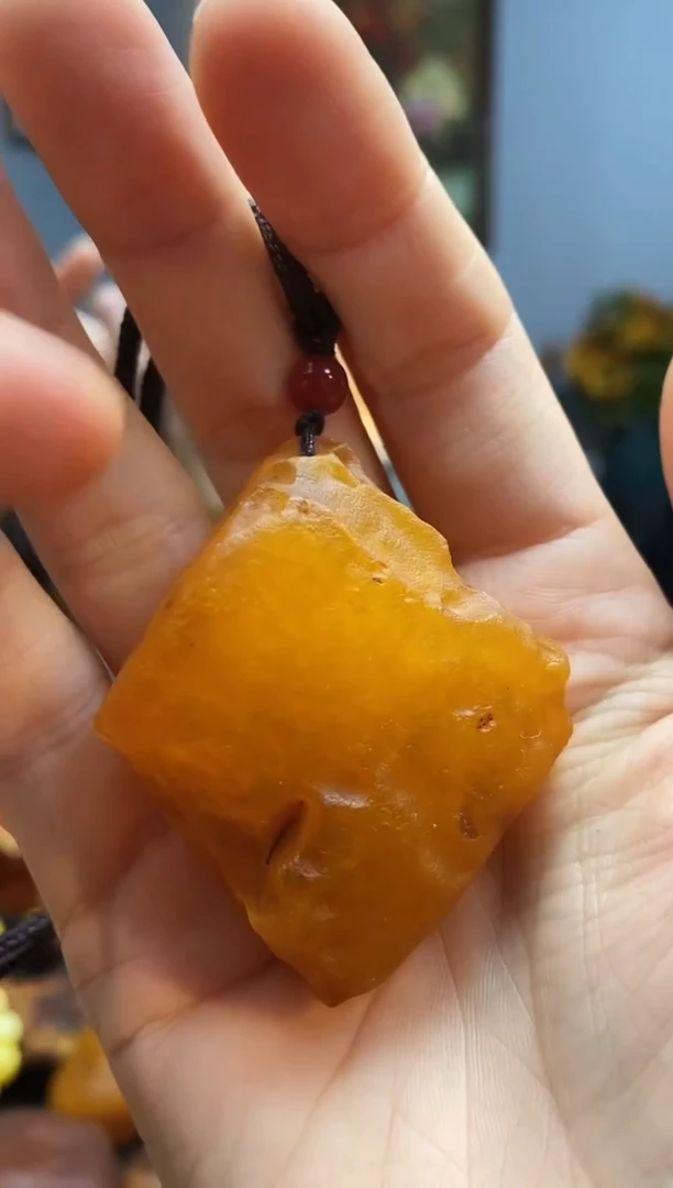 琥珀颈饰未镶嵌挂件