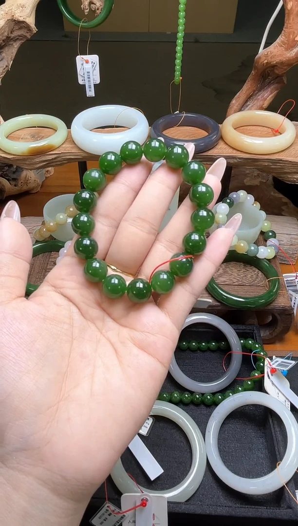 手串未镶嵌和田玉卡12俄料碧玉 圆珠 9013465