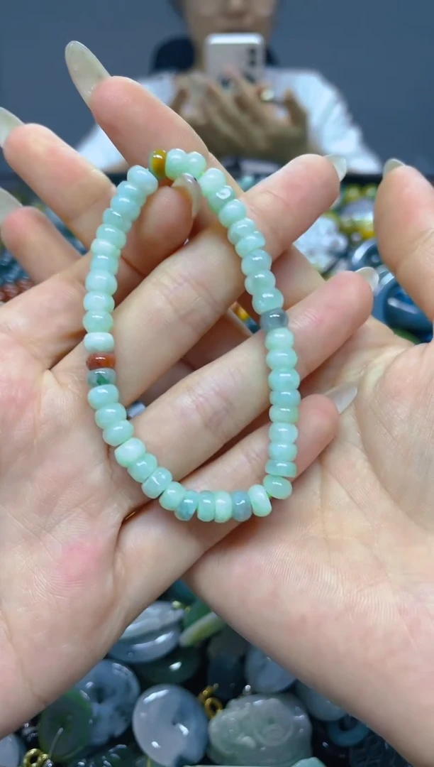 颈饰未镶嵌翡翠5MM/ Q /翡翠A货，一件也是批发价