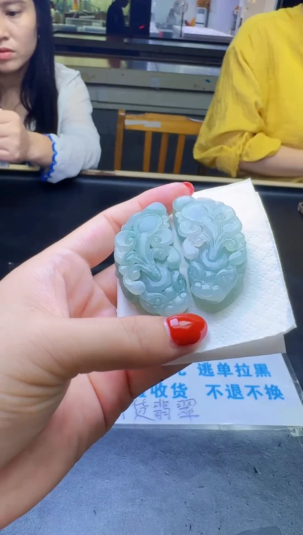 未镶嵌定制翡翠天然翡翠A货 一对