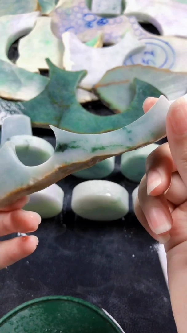 颈饰未镶嵌翡翠新店开业大优惠123