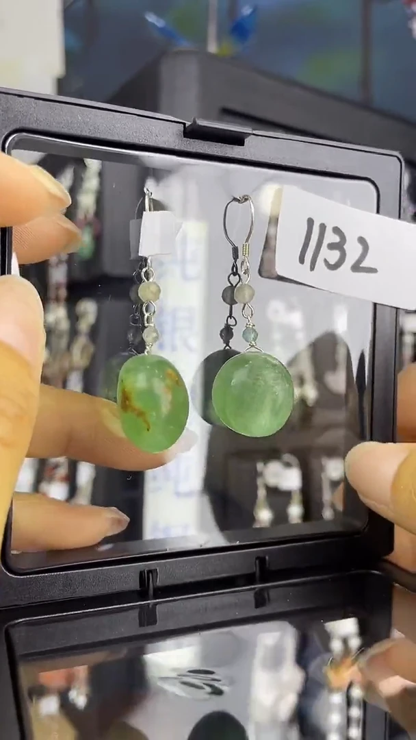 未镶嵌萤石耳饰喜欢拍