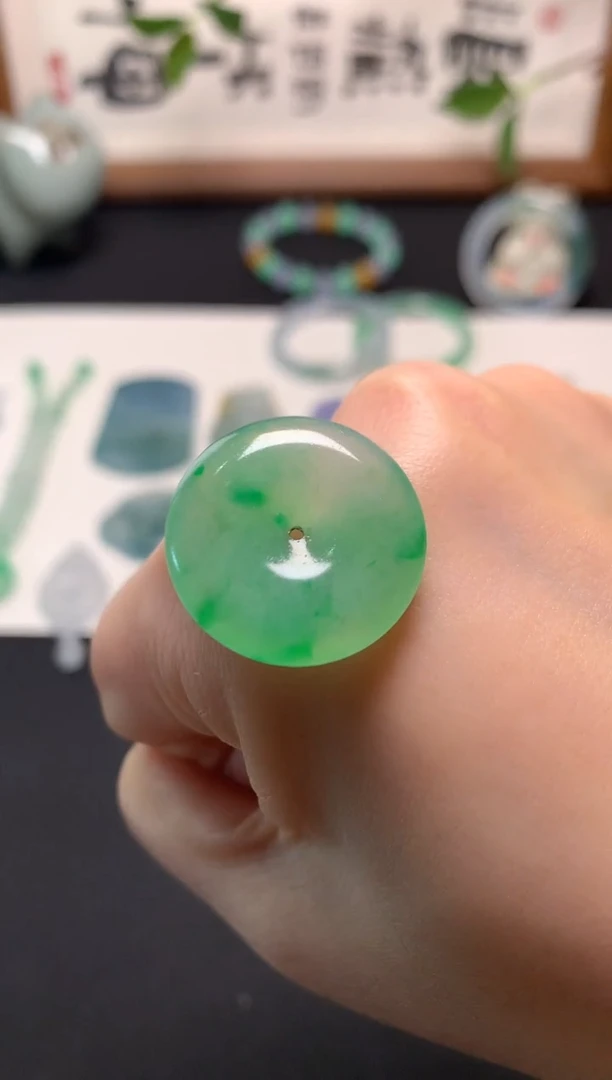 未镶嵌定制翡翠23*5.3