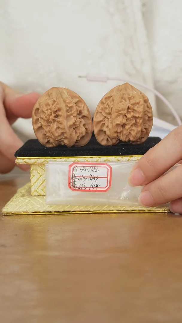 把件文玩核桃马蹄