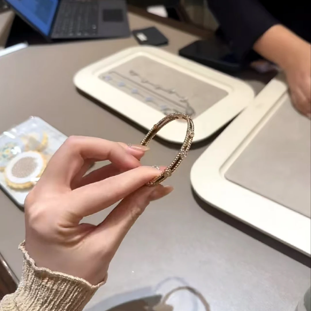 【万花筒手镯】G11346气质轻奢百搭时尚手镯