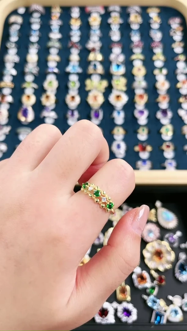 银S925镶嵌透辉石戒指d52