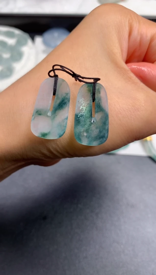 未镶嵌定制翡翠0231953217（24*13*2）