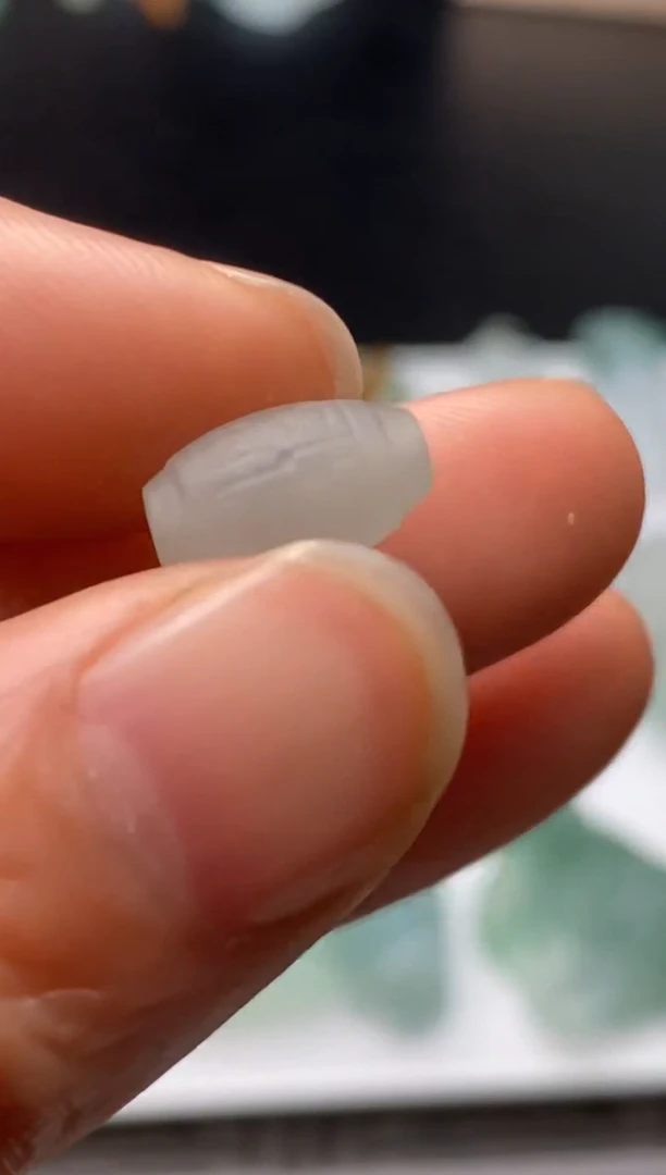 【闪购商品】定制翡翠未镶嵌翡翠毛货~