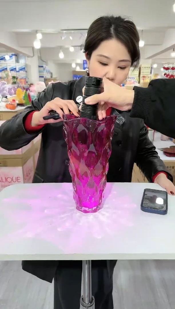 【闪购商品】琉璃泰轩花器N-15里