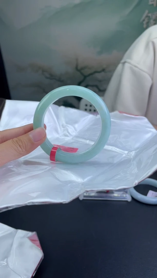 翡翠手镯未镶嵌2翡翠手镯