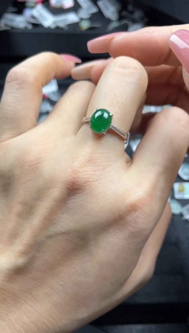 银S925镶嵌戒指翡翠天然翡翠A货