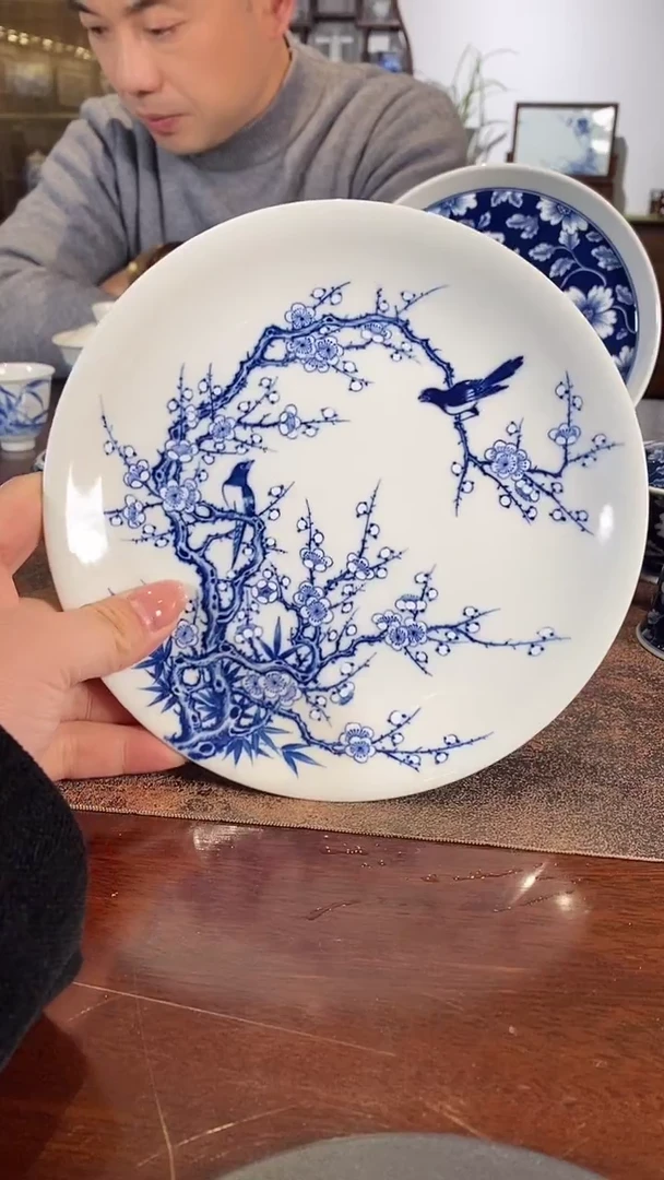 华山拙隐 喜鹊登梅壶承