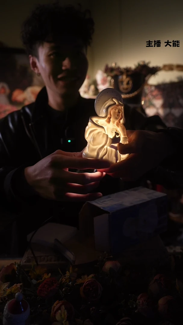 【闪购商品】默认微瑕高端树脂陶瓷摆件M755