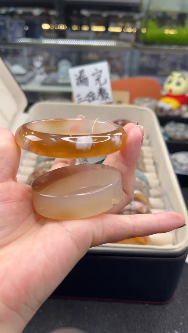 未镶嵌手镯石英质玉60圈口（赠品镯心）6593371