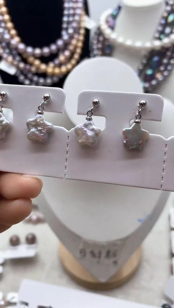 【闪购商品】淡水珍珠颈饰钛钢32