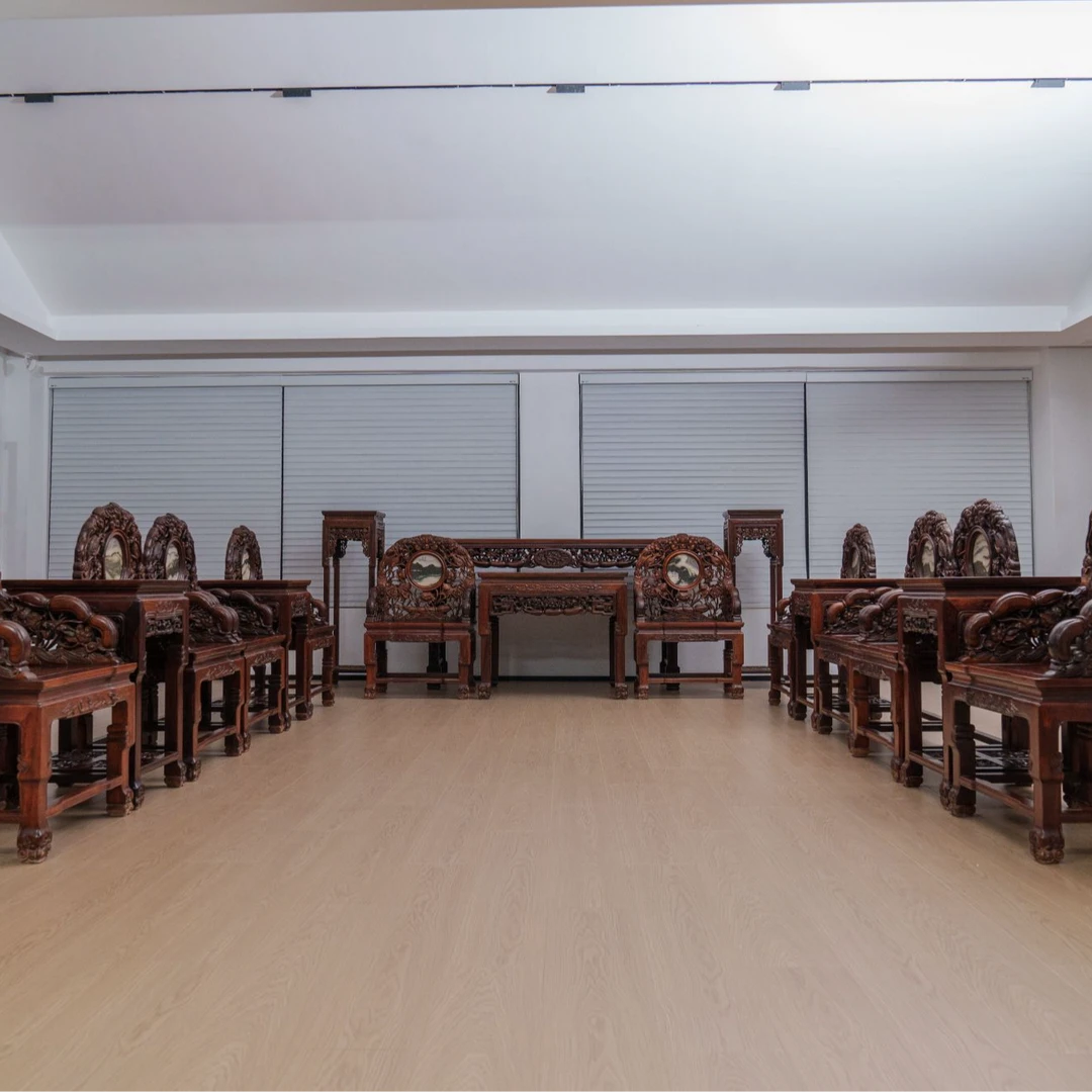 二十世纪红木满雕荷花纹中堂成套（一堂十八件）大红酸枝中式家具