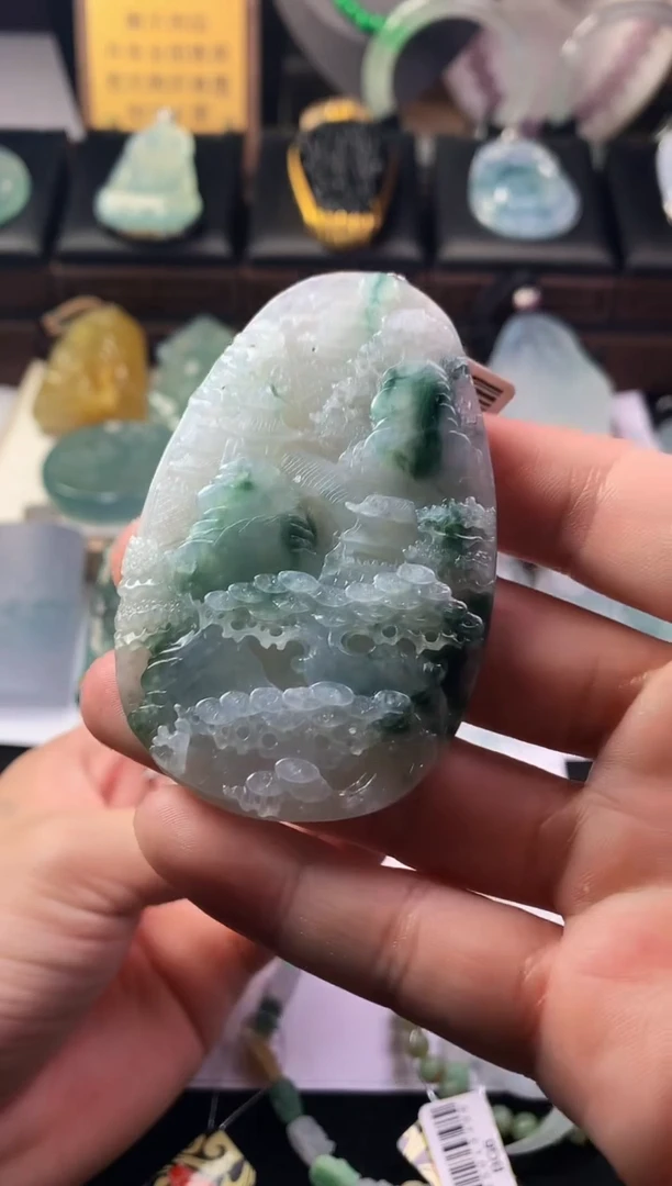 未镶嵌定制翡翠?****?毛货不退不换