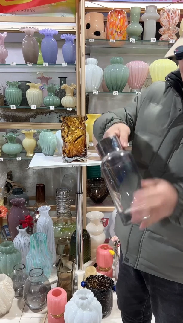 【闪购商品】无铅玻璃镀银渐变花瓶