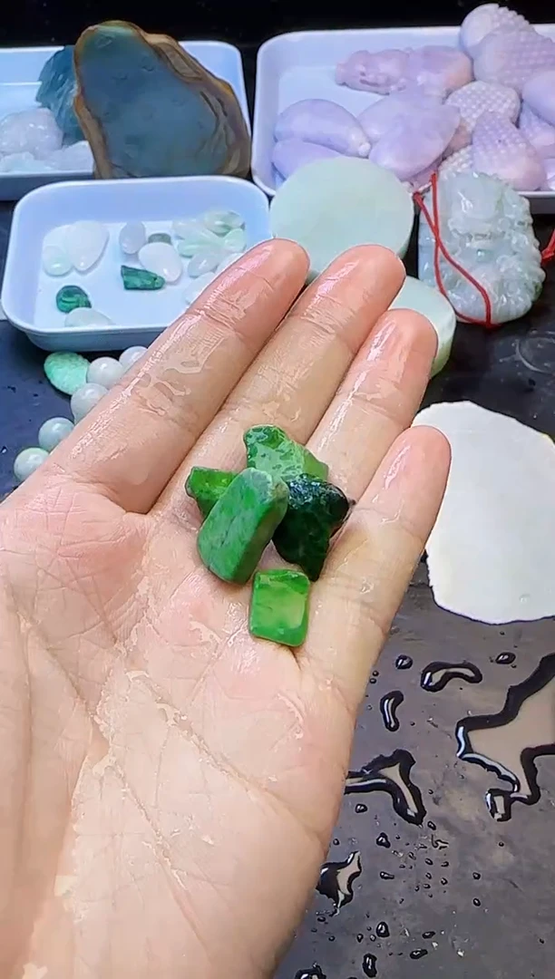 颈饰未镶嵌翡翠003天然A货翡翠