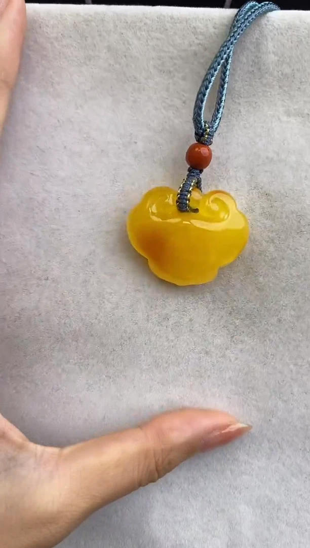 未镶嵌琥珀裸石10624109-吊坠