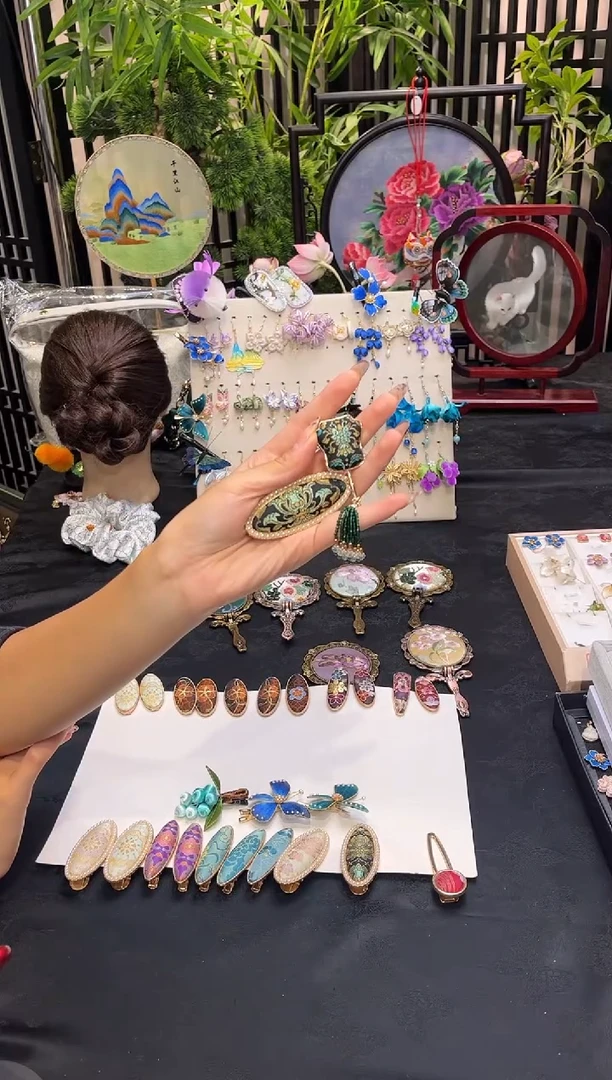 织绣静*慧非遗手工苏绣饰品