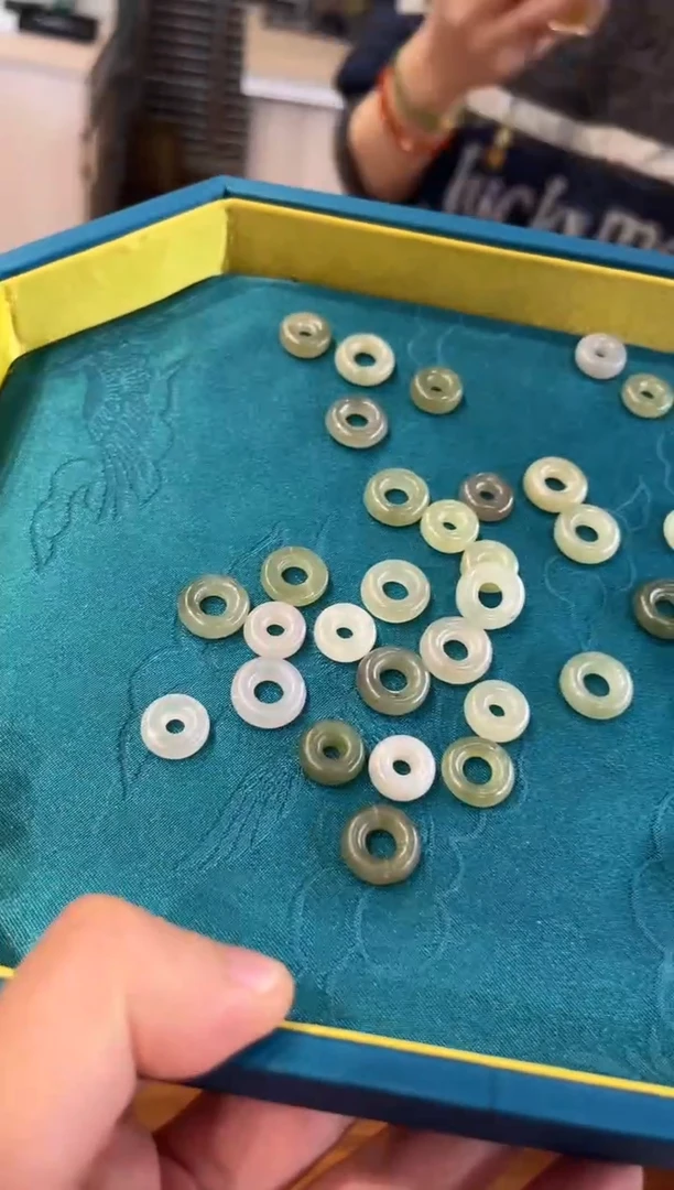 【闪购商品】和田玉颈饰未镶嵌LF0052 多样性发其一