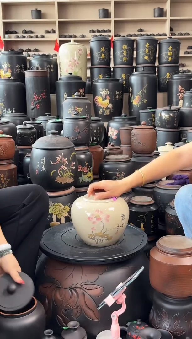 罐大瑕疵茶叶罐  白泥 149
