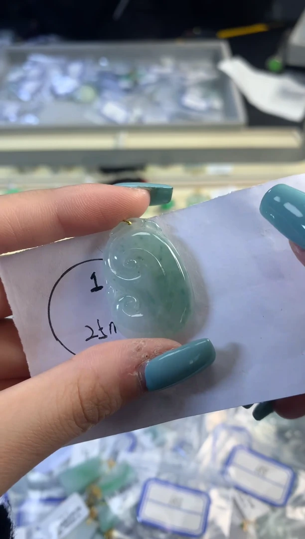 未镶嵌挂件翡翠天然A货缅甸翡翠,一物一证