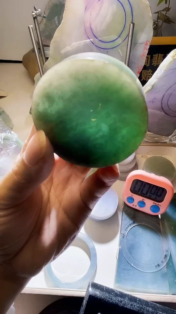 颈饰未镶嵌翡翠韋**伱翡翠