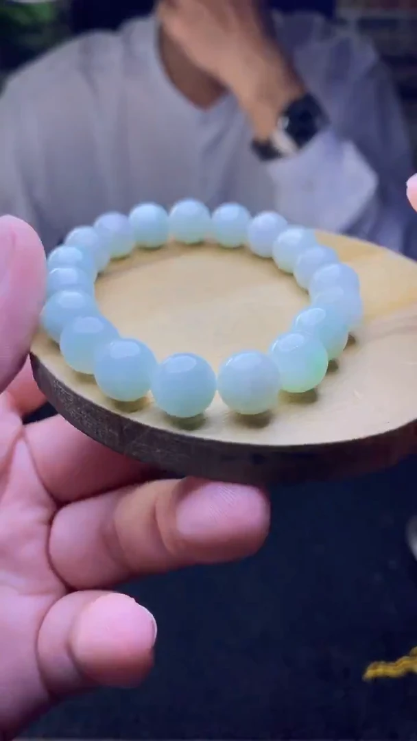 定制翡翠未镶嵌天然缅甸A货翡翠，多样性发货，拍一发一