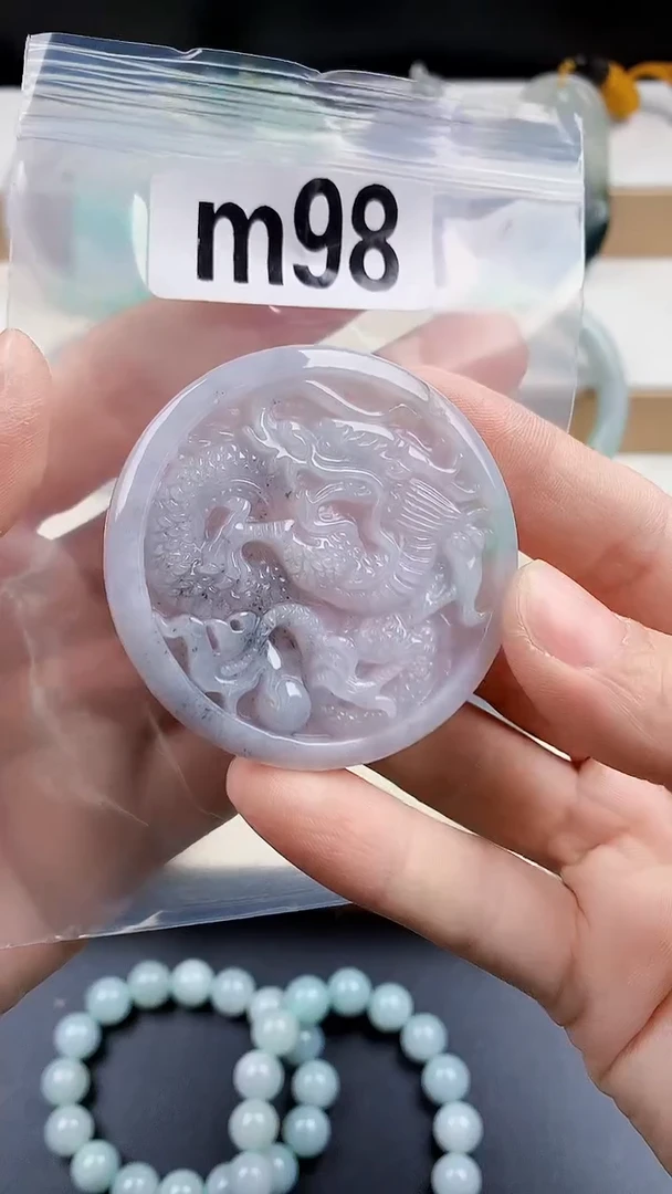 颈饰未镶嵌翡翠天然翡翠吊坠挂件