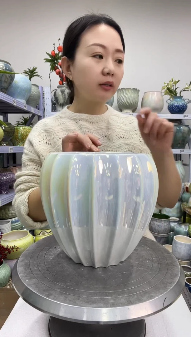 【1.3】花盆尺寸 高20：  口：17