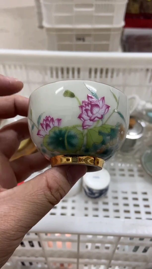 无运费险有瑕疵的摄影的产品有使用过的痕迹有点脏介意勿拍