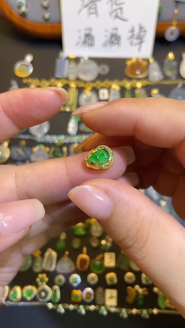 翡翠银S925镶嵌吊坠(不含链)1