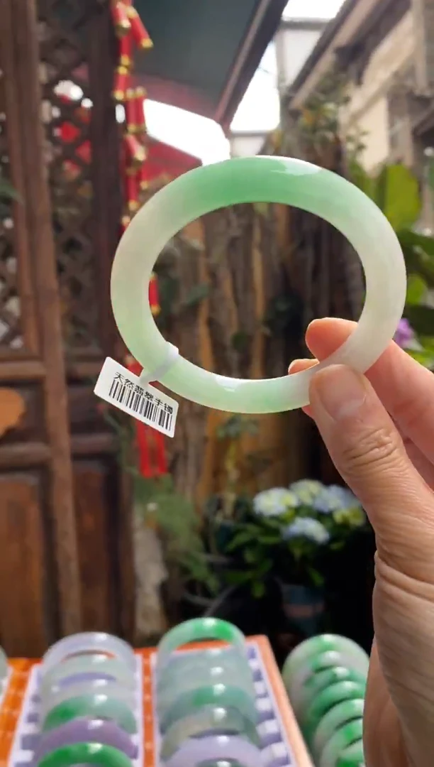 未镶嵌手镯（圆镯）翡翠55圆条