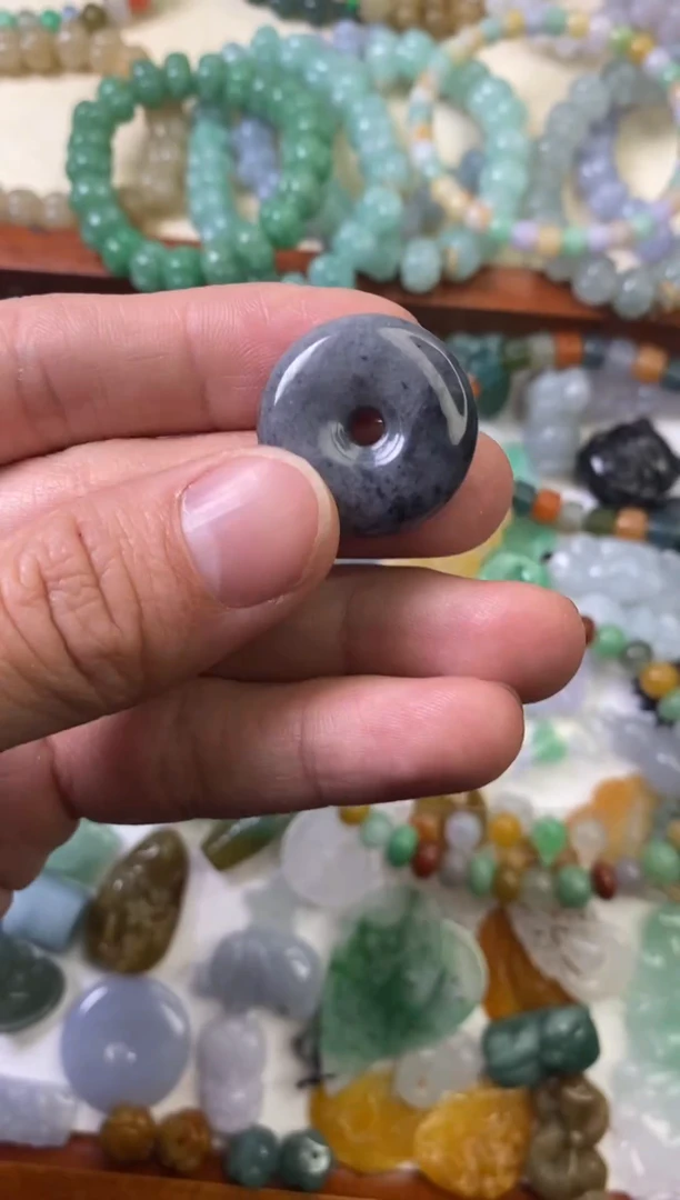 【闪购商品】翡翠颈饰未镶嵌【闪购商品】 天然翡翠