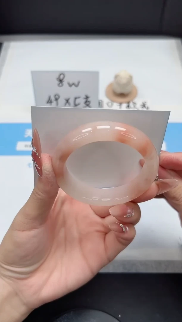 【闪购商品】石英质玉手镯未镶嵌215/52桃花