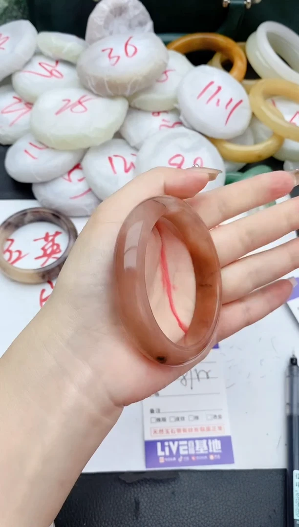 石英质玉手镯未镶嵌115+57/58